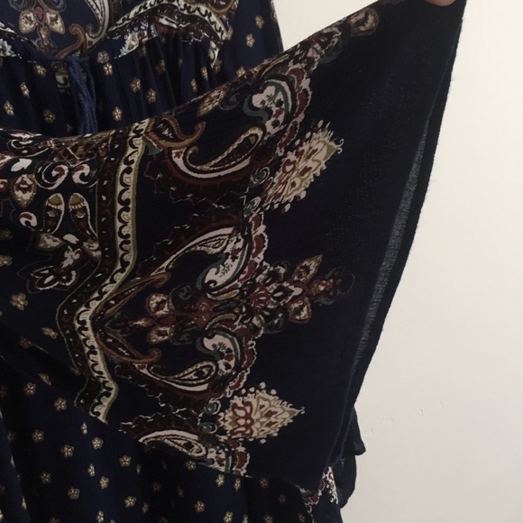 5/$25 Angie Boho Printed Tunic with Bell Sleeves - Picture 5 of 6